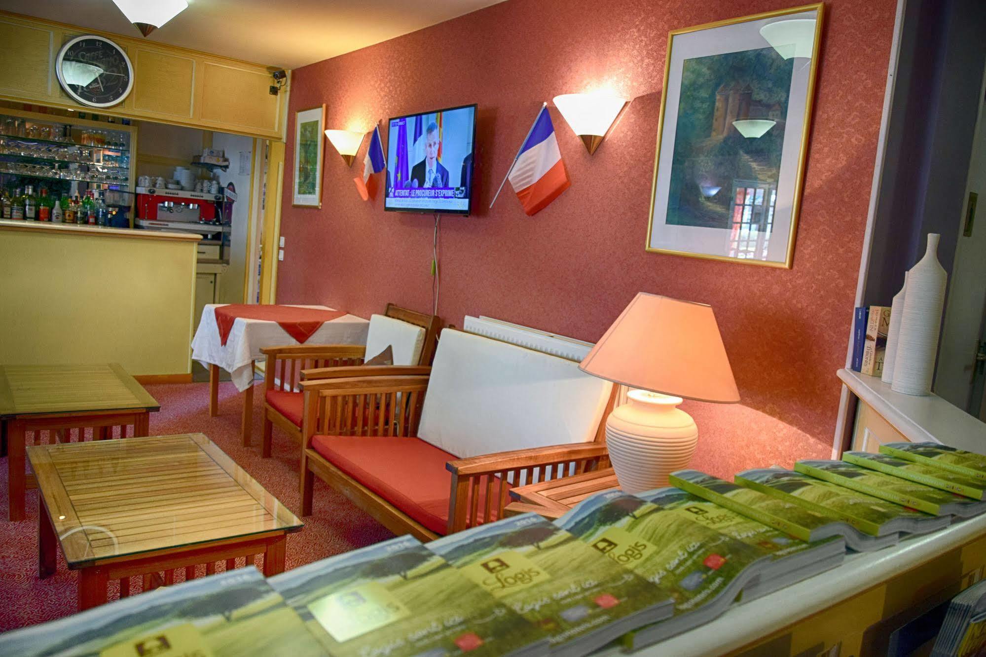 Hotel Altina Pacy-sur-Eure Экстерьер фото