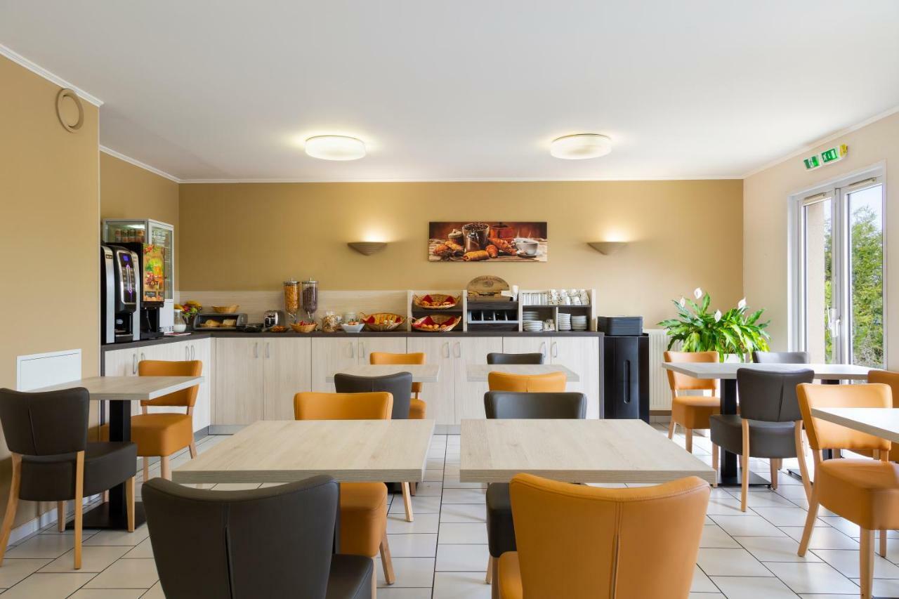 Hotel Altina Pacy-sur-Eure Экстерьер фото