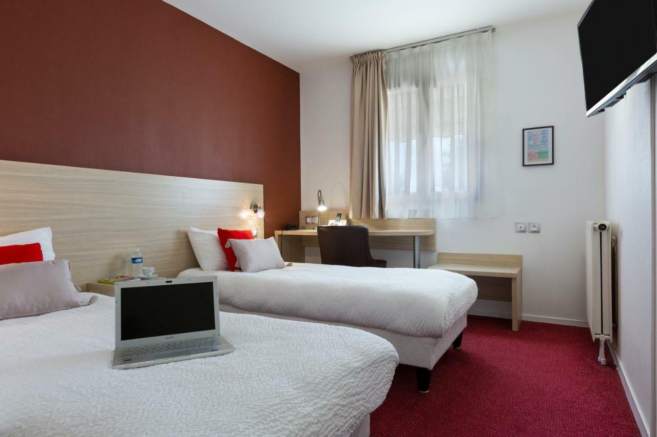 Hotel Altina Pacy-sur-Eure Экстерьер фото